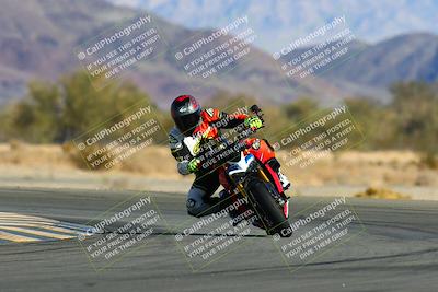 media/Jan-09-2022-SoCal Trackdays (Sun) [[2b1fec8404]]/Turn 14 (10am)/